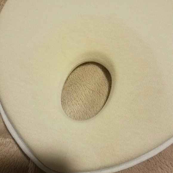 Infant head shaping pillow - Picture 3 of 5
